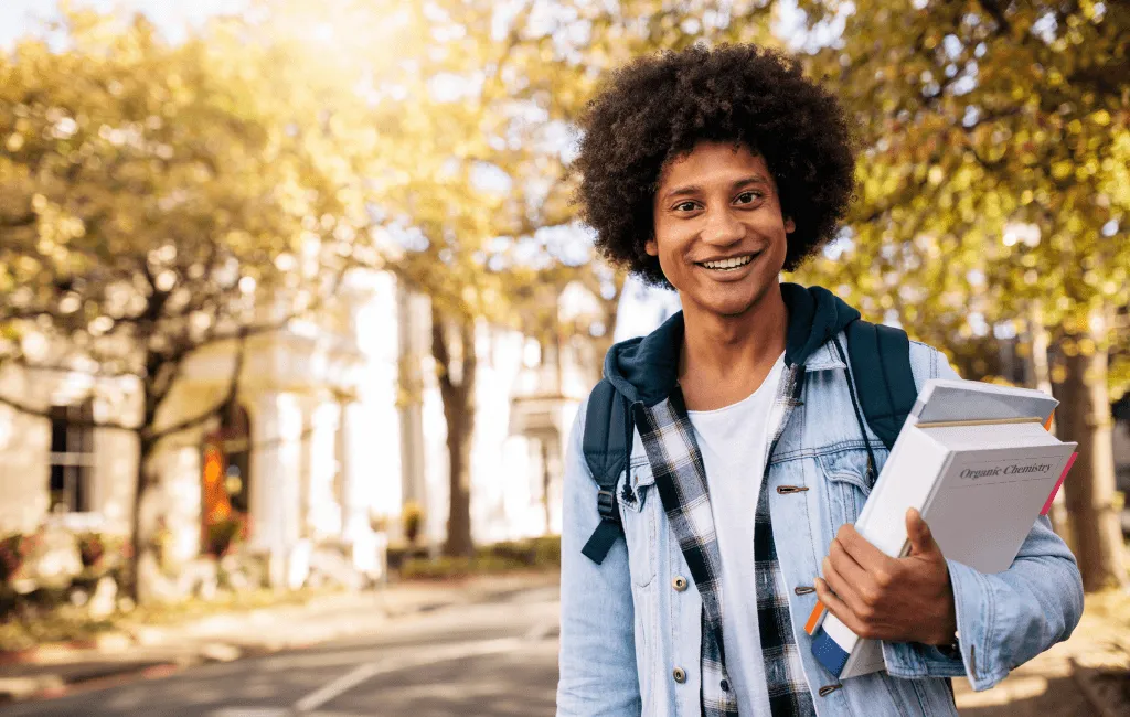 A Visita à Faculdade dos Seus Sonhos: Como se Preparar e o que Observar