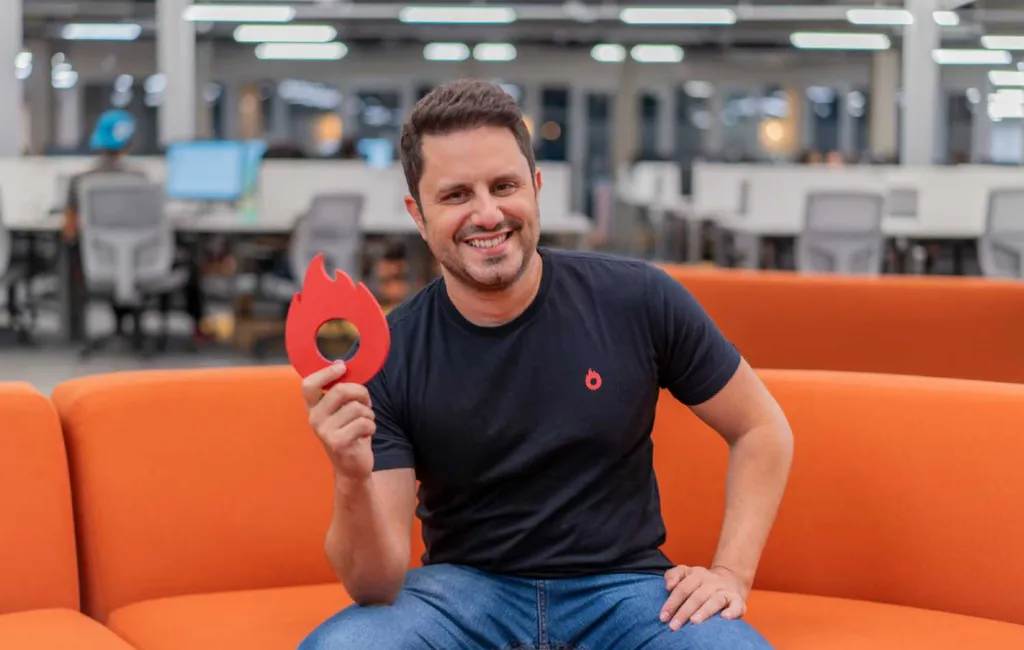 João Paulo Resende co fundador Hotmart Universitário Vencedor