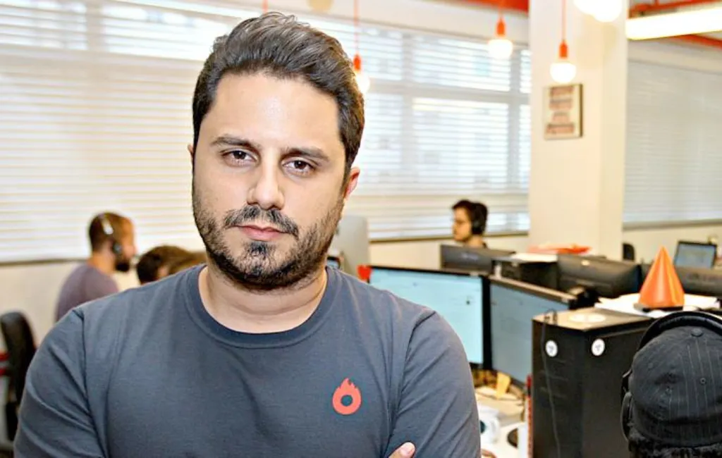 João Pedro Resende co fundador Hotmart Universitário Vencedor