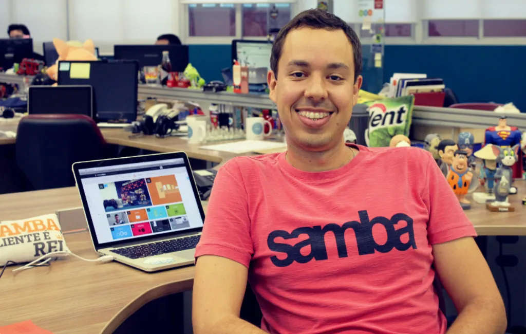 Gustavo Caetano Universitário Vencedor Fundador Samba Tech