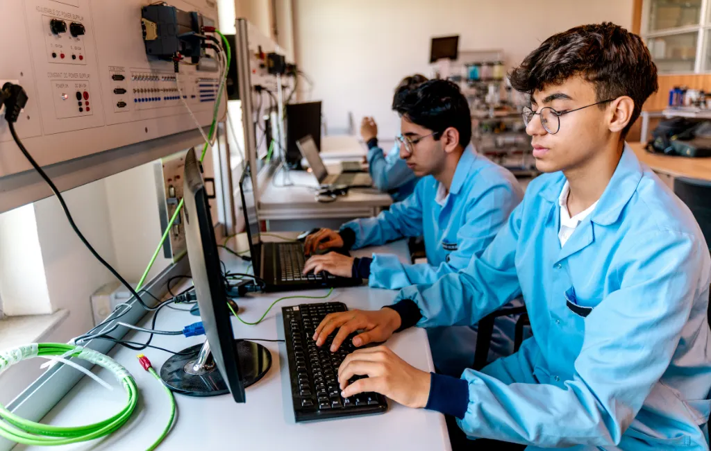 Inglês técnico para carreira acadêmica e carreira profissional