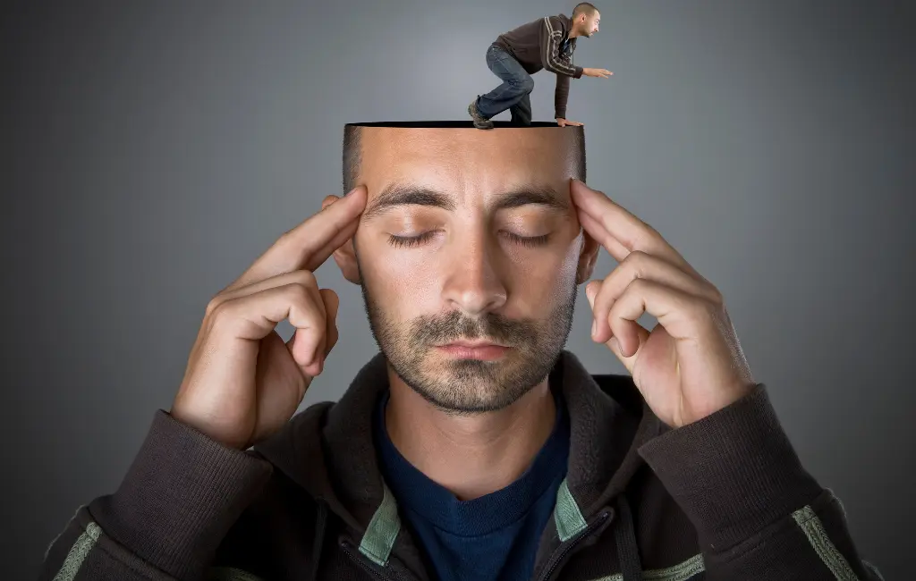 Hannah Arendt e a Banalidade do Mal: Por Que a Rotina Acadêmica Te Faz um Autômato blog do Universitário Vencedor