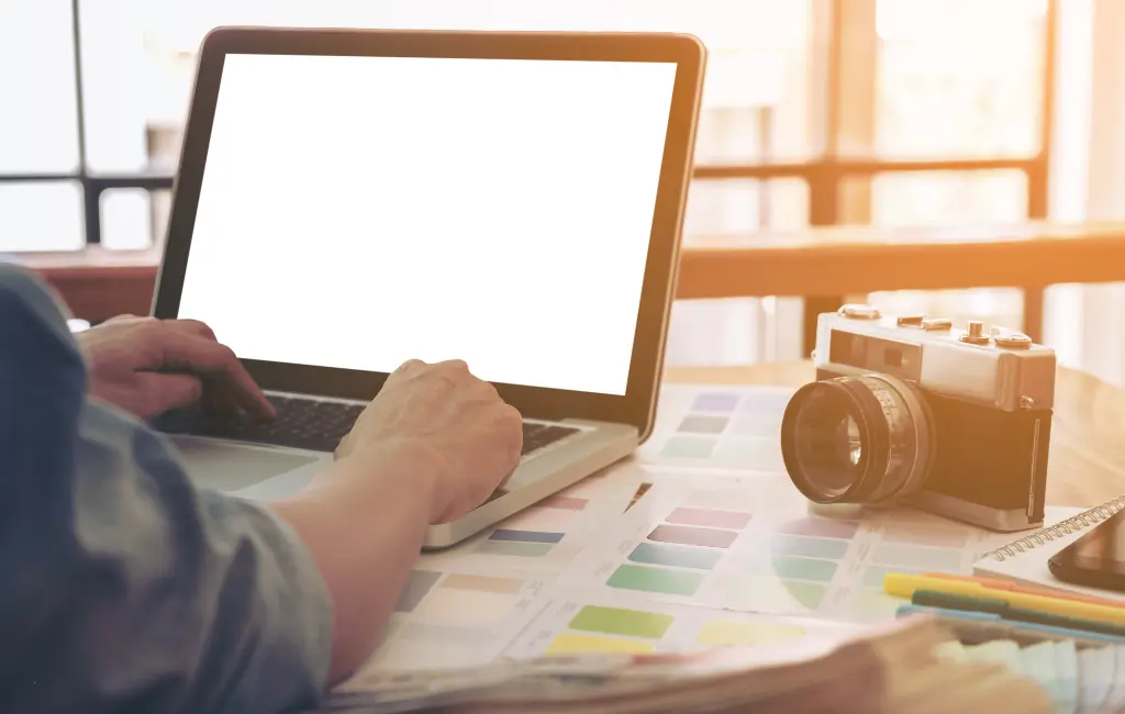IA e Pesquisa Acadêmica: 3 Prompts Vencedores para Encontrar Fontes Confiáveis Rapidamente - Blog do Universitário Vencedor