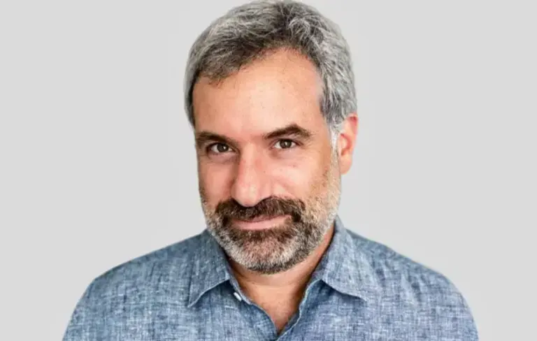 Como Fabio Alperowitch Transformou um Estágio na P&G em R$ 20 Bilhões sob Gestão - Blog do Universitário Vencedor