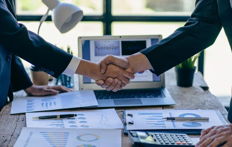 omo Negociar Seu Primeiro Salário e Ganhar +30% do que Oferecem em 2026 - Blog do Universitário Vencedor