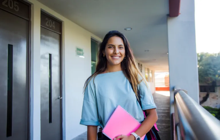 Empregabilidade na Faculdade: Como se Destacar Antes do Diploma