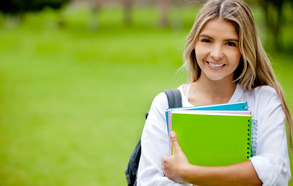 Currículo Universitário: Como Montar do Zero e Impressionar Recrutadores Mesmo Sem Experiência - Blog do Universitário Vencedor