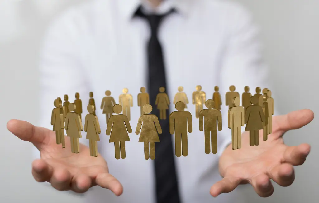 Networking na Faculdade: Como Criar Conexões Profissionais Antes do Diploma